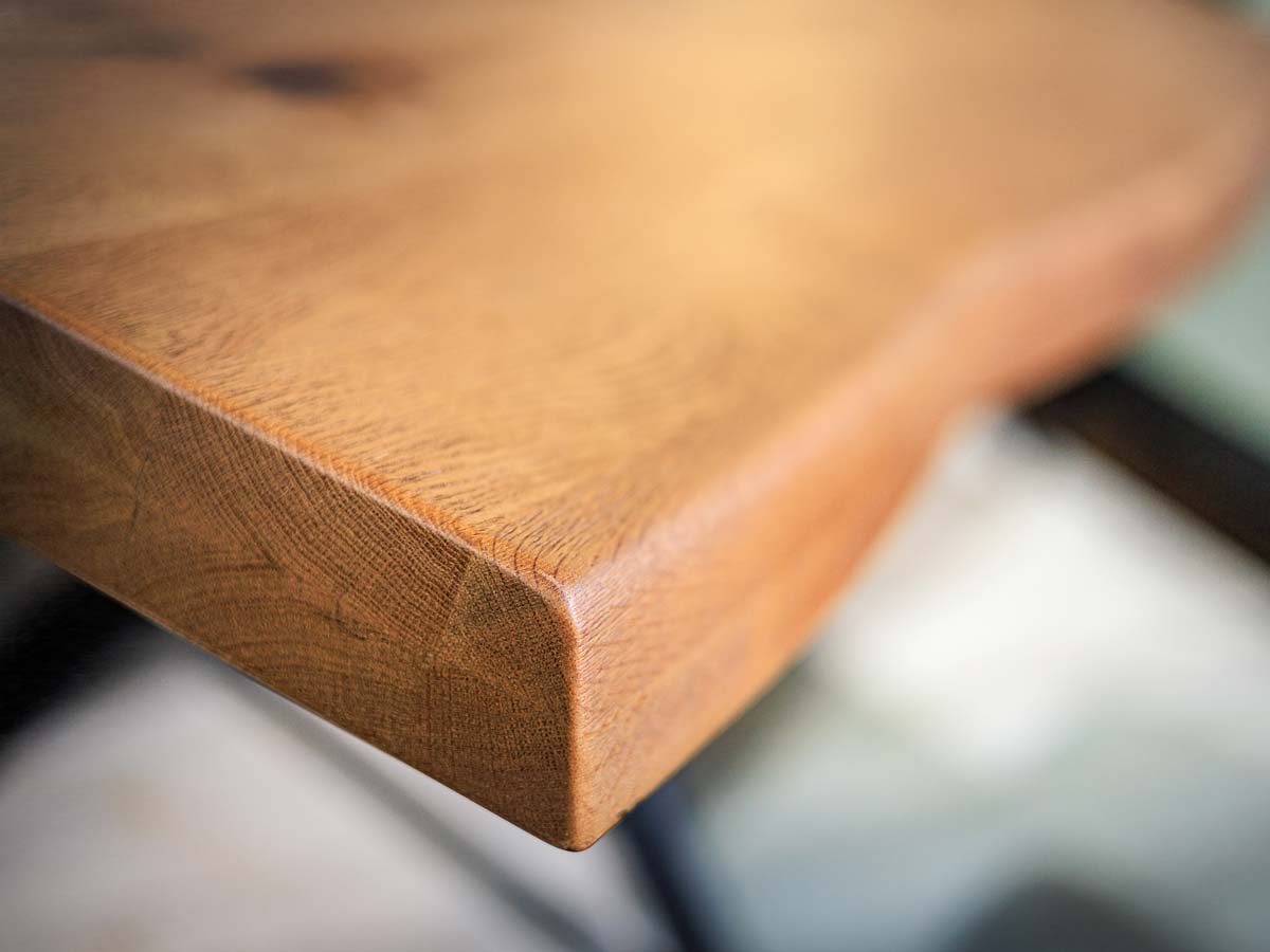 Macro table en bois